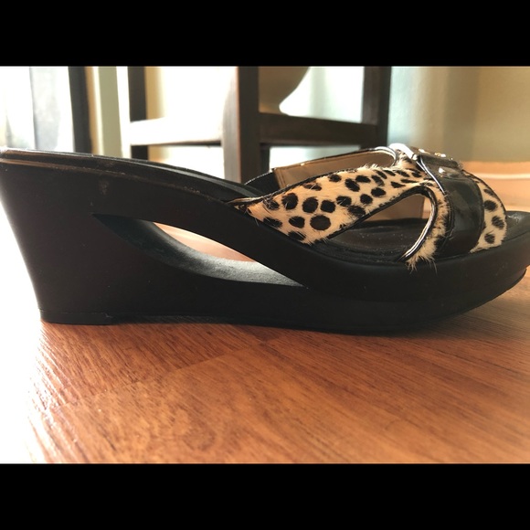 Heels - Picture 3 of 3